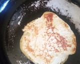 A picture of step 4 of Cinnamon pancakes.