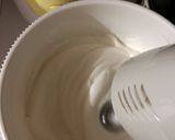Foto langkah ke 4 dari resep Banana espresso chiffon cake (gluten free).