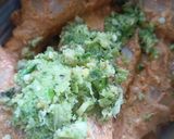A picture of step 2 of Tandoori tawa chicken.