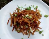 Foto langkah ke 5 dari resep Petis kentang kering pedas manis.