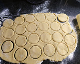 Foto del paso 2 de la receta: Alfajores de Maicena deliciosos 😋