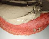 A picture of step 9 of Irish Strawberry Choco Cake.