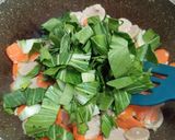 Foto langkah ke 4 dari resep 150. Oseng Pentol Sayuran.