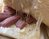 Une image de l'étape 5 de Croque monsieur saucisses fromage.