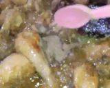 A picture of step 4 of White Chicken Karahi With Rogani Naan.