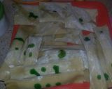 Foto langkah ke 4 dari resep Martabak Mini Gepeng Cabe-Cabean 😄.