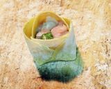 Hình bước làm 5 của món Hoành thánh hoa hồng 