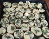 Foto del paso 7 de la receta: Papas rústicas al romero