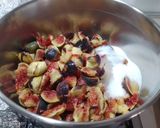 Foto del passaggio 2 della ricetta Marmellata di fichi neri