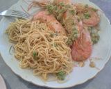 Une image de l'étape 4 de Gambas au lait de coco et Curry.