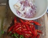 Foto langkah ke 3 dari resep Cepokak Teri Tumis.
