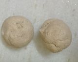 प्याज का पराठा (Pyaz ka paratha recipe in hindi) रेसिपी चरण 2 फोटो