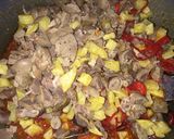 Foto langkah ke 5 dari resep #9 Sambal Goreng Hati Ampela Ayam dan Kentang Non Santan #bikinramadanberkesan.