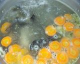 Foto langkah ke 5 dari resep Sup Kimlo Komplit.
