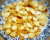 Foto del paso 2 de la receta: Chips de patata (en airfryer)
