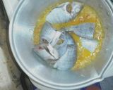 Foto langkah ke 6 dari resep Tumis ikan mujair mini simple.