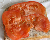 Foto del paso 2 de la receta: Bocadillo de solomillo de cerdo pimientos y tortilla