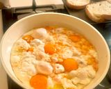 Foto del paso 3 de la receta: Huevos a la Tita “A la tía Giselle”