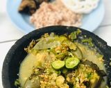 Foto langkah ke 3 dari resep Pecak terong bulat.