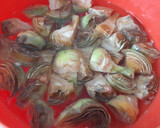 Foto del paso 2 de la receta: Alcachofas en salsa de almendras