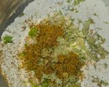 A picture of step 1 of Lauki ke paratha.