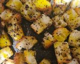 Foto del paso 3 de la receta: Picatostes caseros con cebolla molida