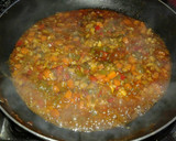 Foto del paso 6 de la receta: Empanada de hojaldre, con verduras, carne y atún
