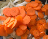 Foto del paso 2 de la receta: Pechuga de pollo en escabeche
