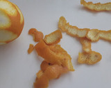 Foto del paso 1 de la receta: Cascaritas de naranja confitadas 🍊
