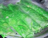 A picture of step 3 of Gram flour Colocasia leave curry.