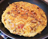 Foto del paso 14 de la receta: Tortilla de rovellons con butifarra de setas