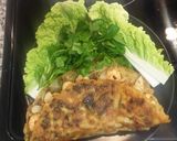 A picture of step 4 of Vietnamese Shrimp & Mung Bean Crepe.
