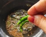 A picture of step 2 of Drumstick Curry.