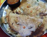 A picture of step 5 of Owar cheese pizza dosa with tomato onion chutney gravy.