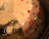 A picture of step 4 of Thai soup.