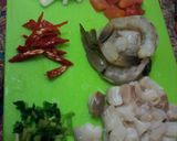 Foto langkah ke 2 dari resep Aglio Olio Prawn.