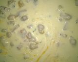 Foto del paso 4 de la receta: Fideos chinos de espinaca con carre de cerdo y crema