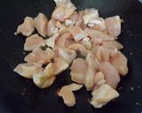 Foto del paso 1 de la receta: Escabeche de pollo y verduras 