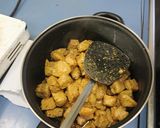 Foto del paso 1 de la receta: Carne pincho moruno con setas y patatas
