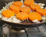 Foto del paso 1 de la receta: Tarta de pollo y calabaza 🥧