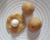 Foto langkah ke 4 dari resep Perkedel Telor.