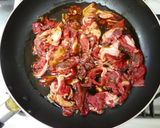 A picture of step 4 of Beef and Tofu Sukiyaki-Style with Napa Cabbage and Scallions.