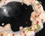 Une image de l'étape 4 de Carpacio de St Jacques, vinaigrette au corail.