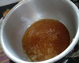 A picture of step 1 of Fruity caremal bowl Cream Salad.