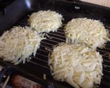 Foto del paso 2 de la receta Hamburguesas entre tortitas de patatas