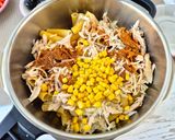 Foto del paso 8 de la receta: Ensalada mexicana de pasta con salsa "Rancho fiesta"