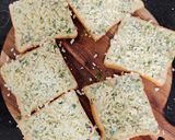 ચીઝ કોર્ન ગાર્લીક બ્રેડ (Cheese Corn Garlic Bread Recipe in Gujarati) રેસીપી સ્ટેપ3ફોટો