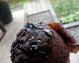 Foto langkah ke 6 dari resep #22. Easy Chocolate Yoghurt Muffins (1 telur, no mixer).
