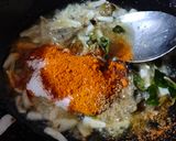 व्हेज सोया पुलाव (Veg Soya Pulao Recipe In Marathi) रेसिपी स्टेप 4 फोटो 