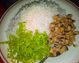 White rice and stew (shinkafa, wake, da Miya)matakin girki1 hoto